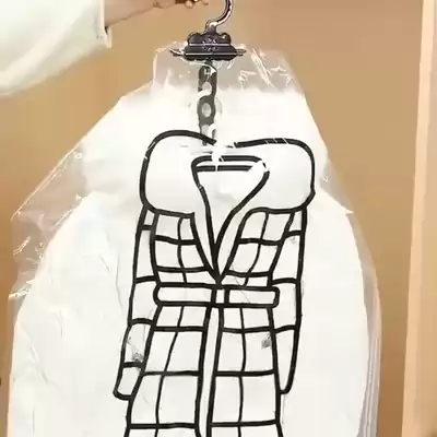 Hanging vacuum storage bags (4 pieces)