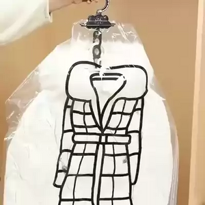 Hanging vacuum storage bags (4 pieces)
